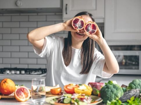 Elevate Your Mood Naturally: Foods That Combat Stress