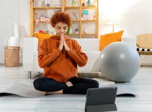 Harnessing Yoga to Combat Stress Harnessing Yoga to Combat Stress