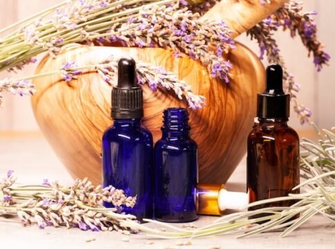 Holistic Aromatherapy- Essential Oils Explained