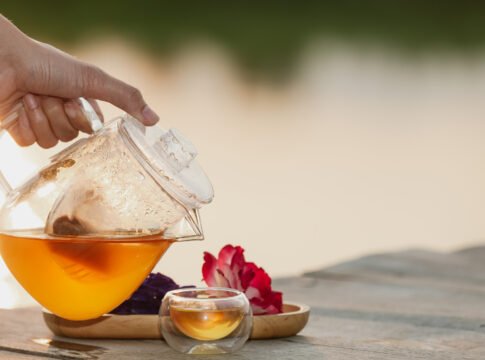 Understanding Herbal Teas: Natural Pathways to Stress Relief Understanding Herbal Teas: Natural Pathways to Stress Relief